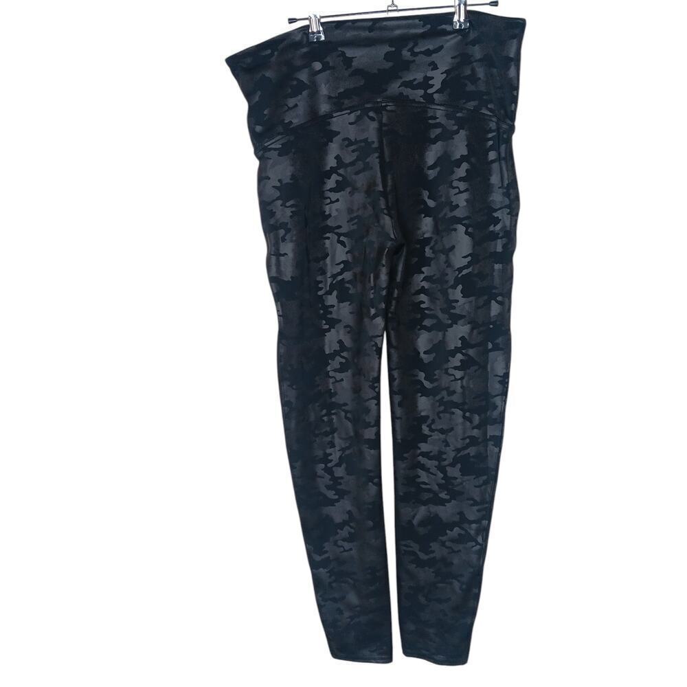 New with Tags SPANX Faux Leather Camo Leggings SZ 2X - Picture 12 of 16